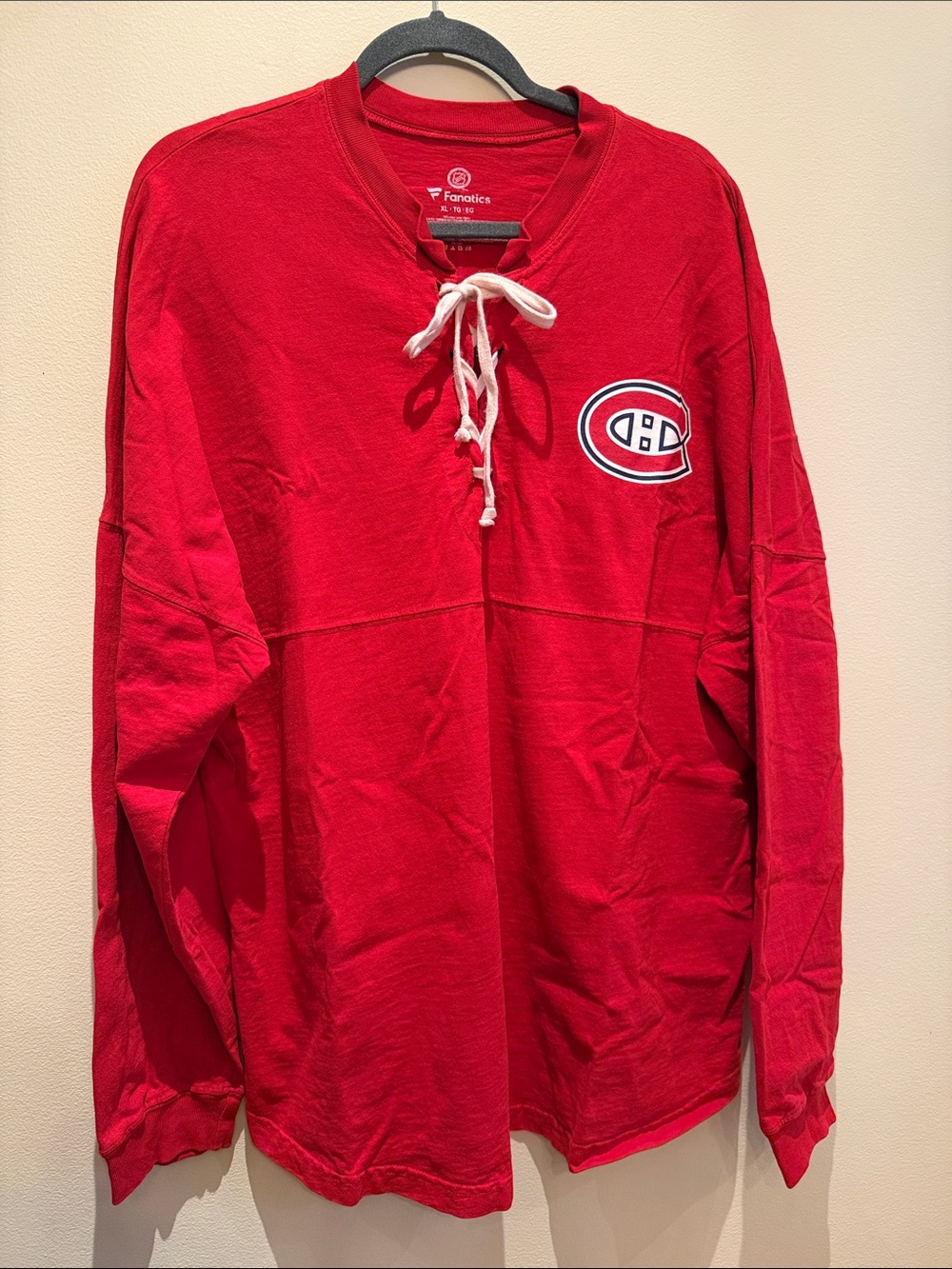 Montreal Canadiens - HABS - Fanatics Red Lace-Up Long Sleeve Shirt